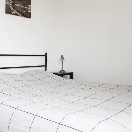 Bright And Quiet With Unobstructed View